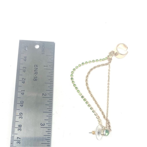 New Free People Party Party Ear Cuff Gold Peridot Green - Picture 5 of 5